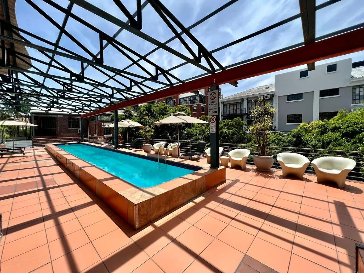 No Load-Shedding Spacious Apartment Kapstadt
